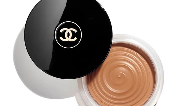 Chanel - Glow Bronzing Cream - Click Out To Buy