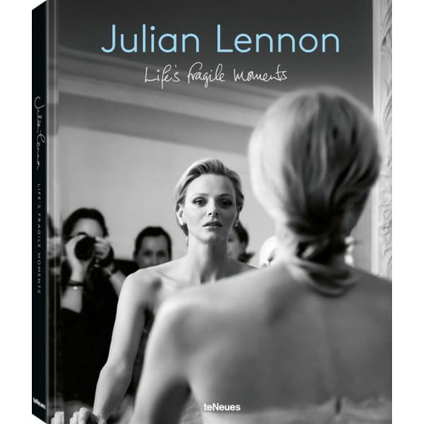 readerlink julian lennon life s fragile moments signed